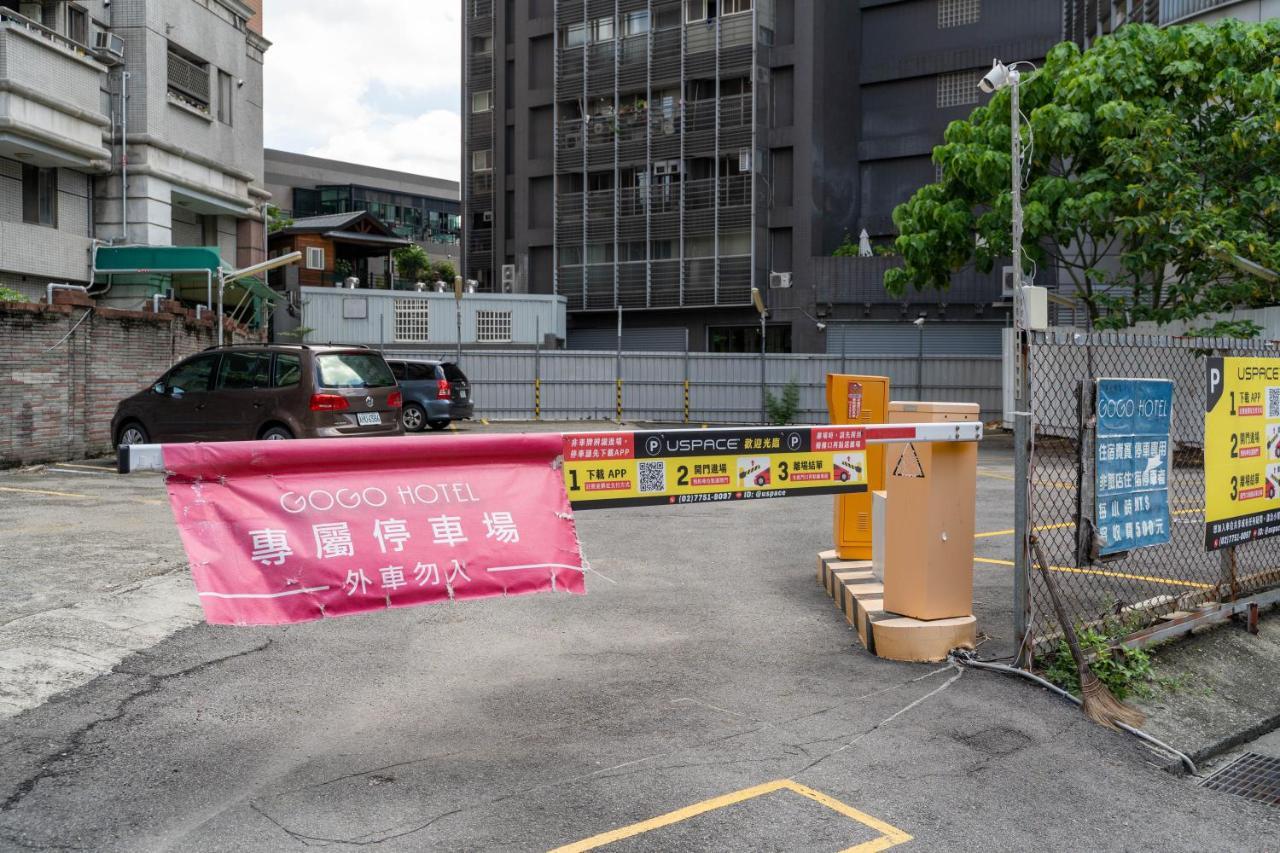 Gogo Hotel Taichung Exterior photo